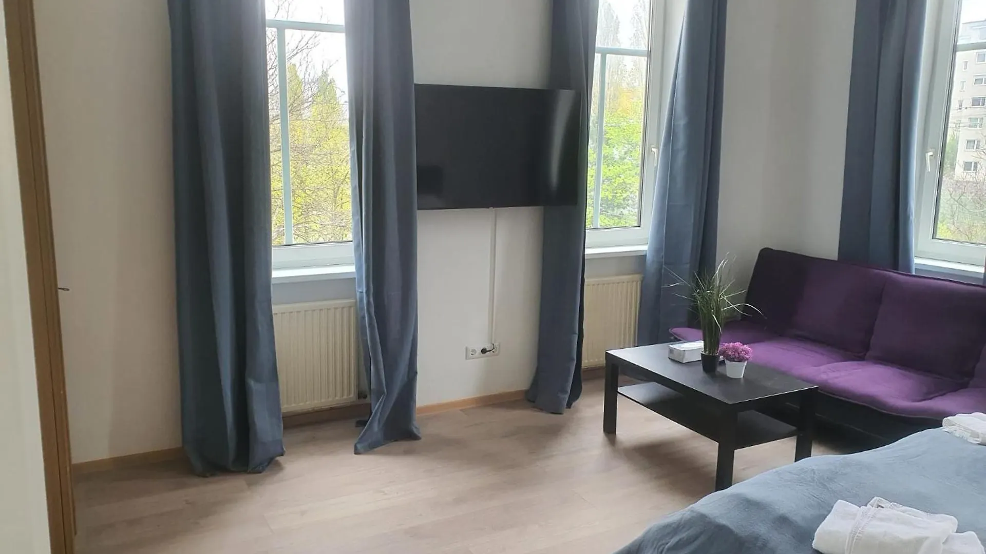 Apartment Massive 6Br Apt. Near Millenium City For Big Groups Vienna